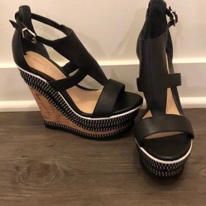 Gianni Bini Wedges